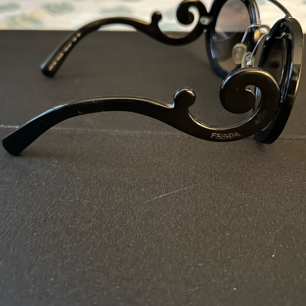 Authentic Prada Sunglasses - image 4